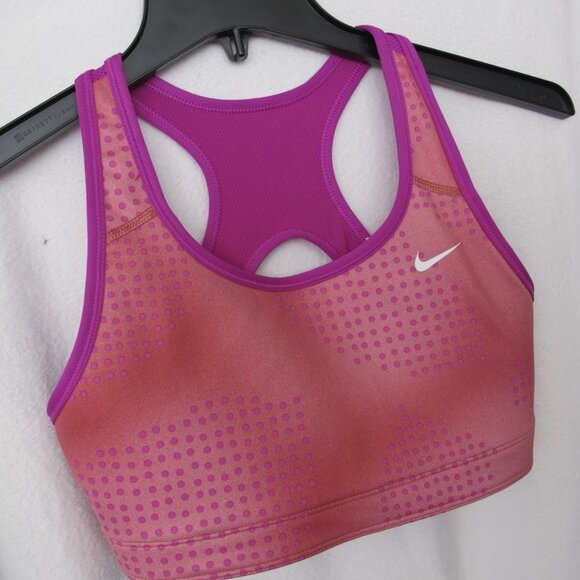 Nike Reversible Sports Bra - Picture 8 of 11